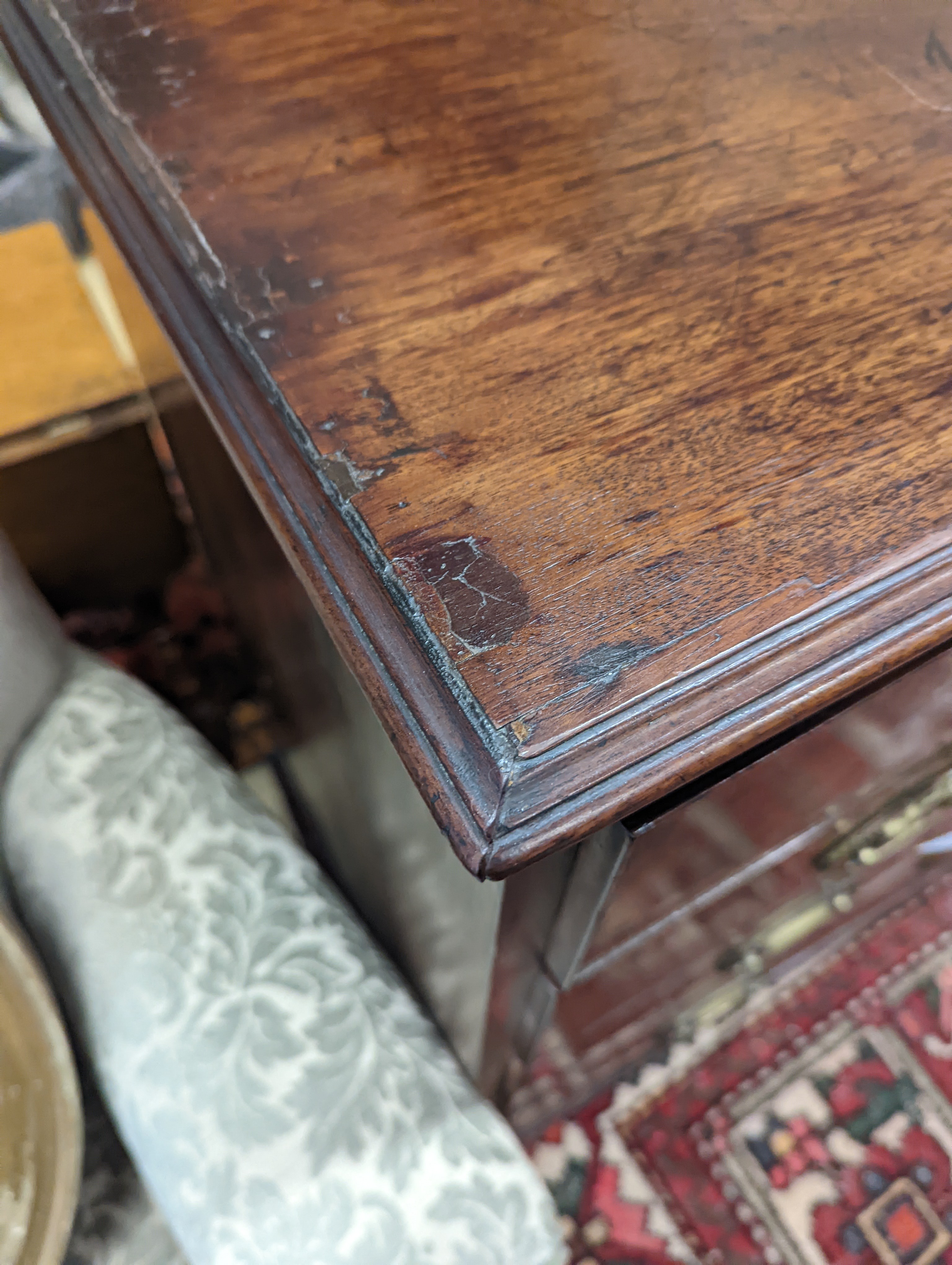 A George IV mahogany chest, width 100cm, depth 50cm, height 104cm